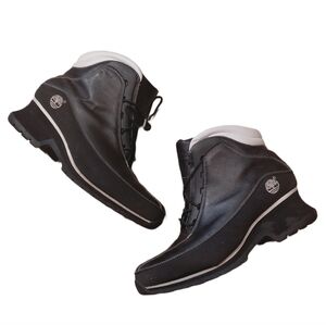 Timberland Women's Size 10 M Black and White Booties
